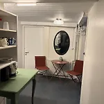 Apartament In Brons *