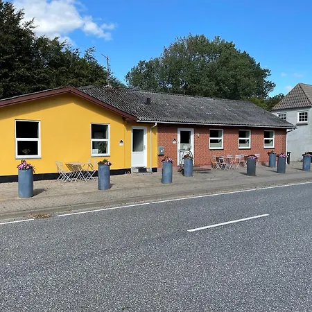 Apartment In Brons *